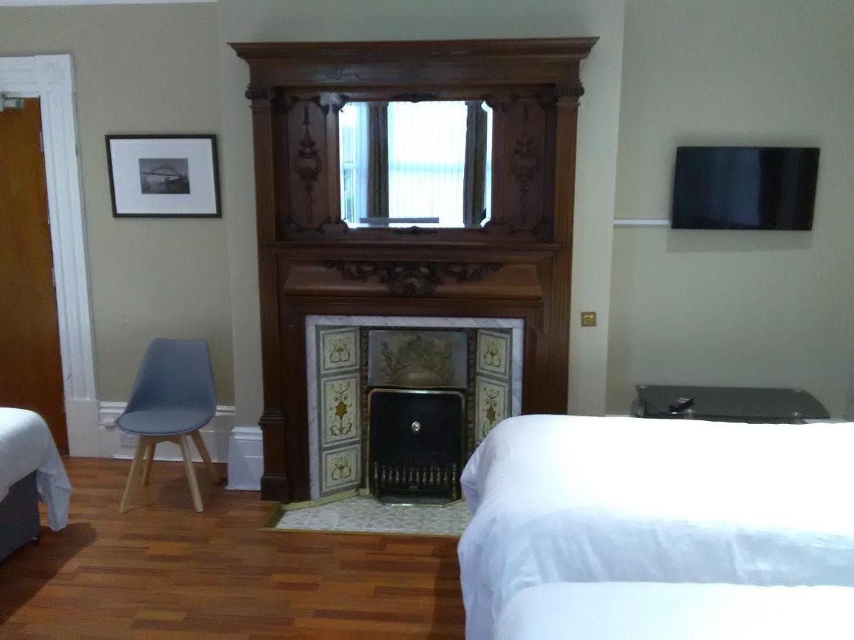 Clifton Hotel Newcastle ภายนอก รูปภาพ